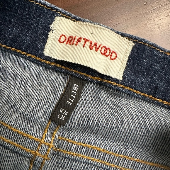 Driftwood Colette Embroidered Jeans (J4) - Picture 7 of 9